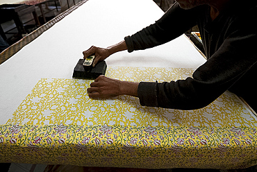 Hand block printing on cotton fabric, one colour at a time, Bagru, Rajasthan, India, Asia