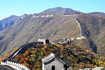 Great Wall of China, Mutianyu section, looking west towards Jiankou, UNESCO World Heritage Site, Beijing, China, Asia