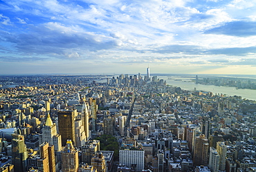 Skyline looking south towards Lower Manhattan, One World Trade Center in view, Manhattan, New York City, New York, United States of America, North America