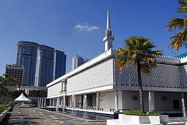 The National Mosque (Masjid Negara), Kuala Lumpur, Malaysia, Southeast Asia, Asia