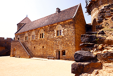 Guedelon Castle, medieval-site, construction of a castle, using techniques and materials used in the Middle Ages, Treigny, Yonne, France, Europe