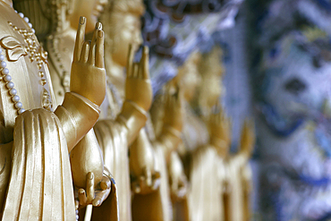 Guanyin (Quan Am) (Goddess of Mercy and Compassion) (Bodhisattva Avalokiteshvara), Linh Phuoc Buddhist Pagoda, Dalat, Vietnam, Indochina, Southeast Asia, Asia