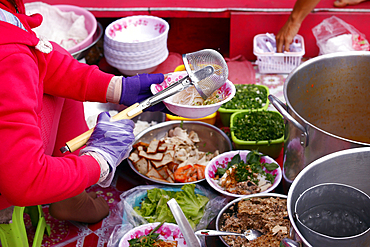 Can Tho floating market in Mekong Delta, Can Tho, Vietnam, Indochina, Southeast Asia, Asia