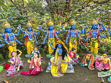 Murthis (statues) in Govardhan Ecovillage, Maharashtra, India, Asia