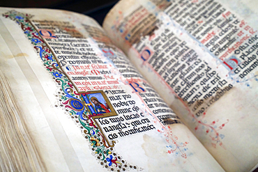 Calouste Gulbenkian Museum, Acciaiuoli Missal, 15th century Italian manuscript on parchment, Lisbon, Portugal