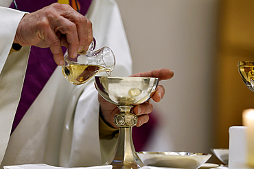 Catholic church. Eucharist celebration during sunday mass. Saint Pierre et Paul church. Saint Julien en Genevois. France.