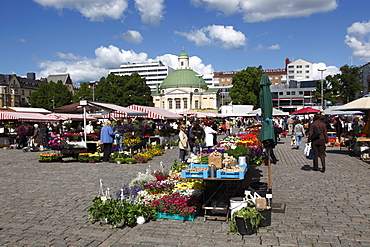 Stalls in Kauppatori Square (Market Square), Turku, Western Finland, Finland, Scandinavia, Europe