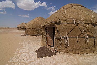 Traditional yurts in the Kyrgyzyl desert near Elliq-Qala, Uzbekistan, Central Asia