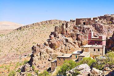 Little village in the desert of southern Morocco, Morocco, North Africa, Africa