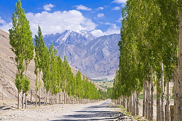 The Wakhan valley near Ishkashim with a view into Afghanistan, Tajikistan, Central Asia