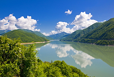 Zinvali Reservoir, Georgia, Caucasus, Central Asia, Asia