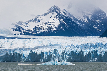 Perito Moreno Glacier, Los Glaciares National Park, UNESCO World Heritage Site, Patagonia, Argentina, South America