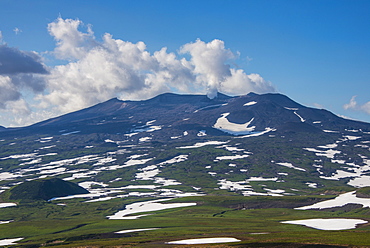 Smoking Gorely volcano, Kamchatka, Russia, Eurasia