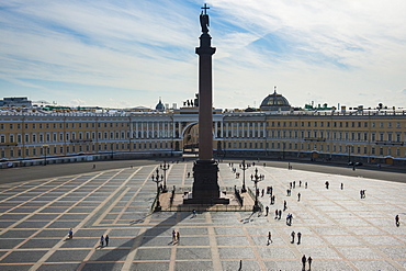 Palace Square with the Alexander Column before the Hermitage (Winter Palace), UNESCO World Heritage Site, St. Petersburg, Russia, Europe