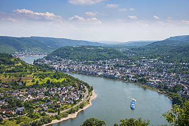 View over Boppard and the River Rhine from Vierseenblick, Rhine Valley, UNESCO World Heritage Site, Rhineland-Palatinate, Germany, Europe