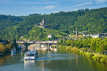 Cruise ship passes Cochem Castle, Cochem, Moselle Valley, Rhineland-Palatinate, Germany, Europe