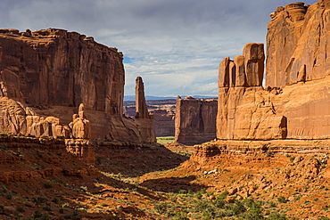 Stone wall of the Window section, Arches National Park, Utah, United States of America, North America