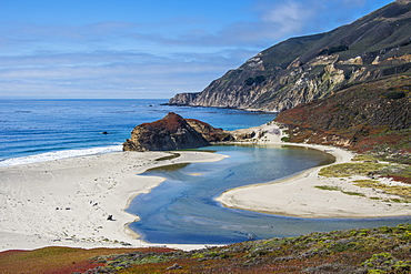 Big Sur river flowing out into the Pacific Ocean at Andrew Molera State Park south of Monterey, CA, Big Sur, California, USA