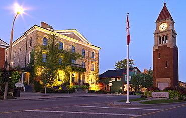 Court House and Cenotaph (Clock Tower) on Queen Street, Niagara-on-the-Lake, Ontario, Canada, North America