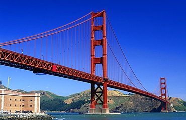 Golden Gate Bridge, San Francisco, California, United States of America, North America