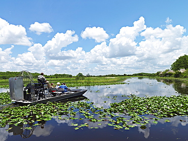 USA, Clewiston, Florida, air foil tour operator of Florida Everglades, Big Cypress Seminole Indian Reservation Billy Swamp safari