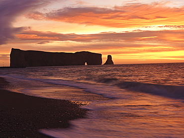 Perce Rock and the Gulf of St. Lawrence at sunrise, Perce, Gaspesie, Quebec, Canada, North America