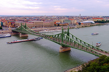 Szabadsag hid (Liberty Bridge), Budapest, Hungary, Europe