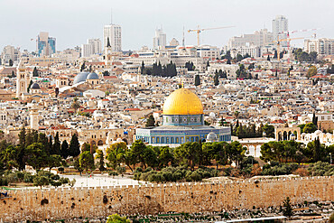 The Dome of the Rock, an Islamic shrine, in the Old City, UNESCO World Heritage Site, Jerusalem, Israel, Middle East