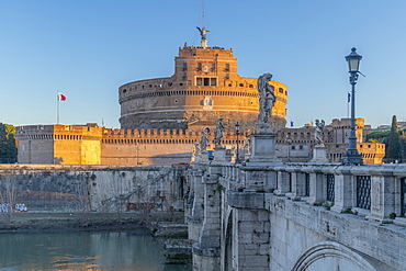 St. Angelo Bridge (Ponte Sant'Angelo) and Castel Sant'Angelo, UNESCO World Heritage Site, Rome, Lazio, Italy, Europe