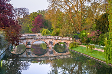 The Backs, Clare College, Clare Bridge, Cambridge, Cambridgeshire, England, United Kingdom, Europe