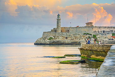 Castillo del Morro (Castillo de los Tres Reyes del Morro) (El Morro), Havana, Cuba, West Indies, Caribbean, Central America