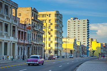 The Malecon, Havana, Cuba, West Indies, Caribbean, Central America