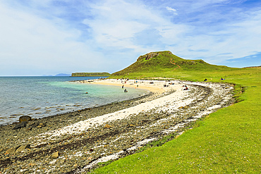 Distinctive rocky headland & this popular white sand beach made of eroded coral in the North West near Dunvegan. Coral Beach, Claigan, Dunvegan, Skye, Inner Hebrides, Scotland, UK