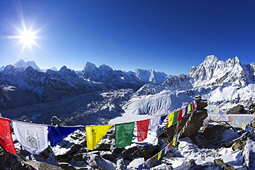 Sunrise on Mount Everest from Gokyo Ri, with Ngozumba Glacier, Dudh Pokhari, Solukhumbu District, Sagarmatha National Park, UNESCO World Heritage Site, Nepal, Himalayas, Asia