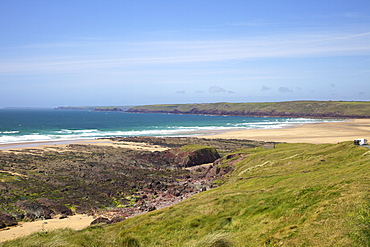 Spring morning sunshine, Freshwater West beach, Pembrokeshire National Park, Wales, United Kingdom, Europe