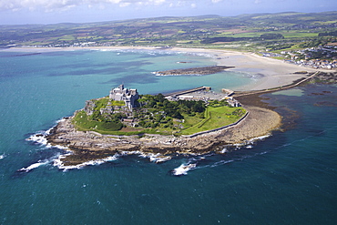 Aerial view of St. Michael's Mount, Penzance, Lands End Peninsula, West Penwith, Cornwall, England, United Kingdom, Europe