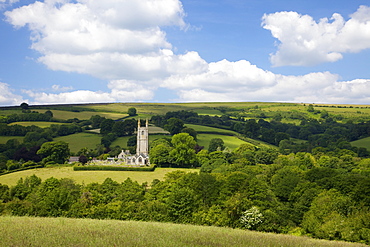 Widecombe-in-the-Moor in summer sunshine, Dartmoor, Devon, England, United Kingdom, Europe