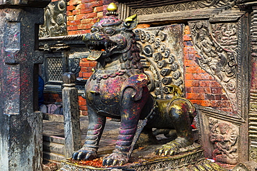 guard figure, Bhairabnath Temple, Taumadhi Tole square, Bhaktapur, Nepal, Asia