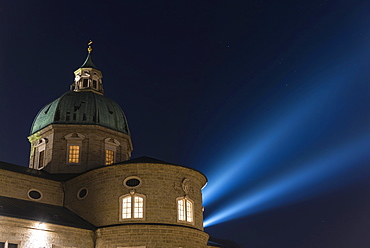 Dome of the cathedral at night with the headlights, historic centre, Salzburg, Austria, Europe