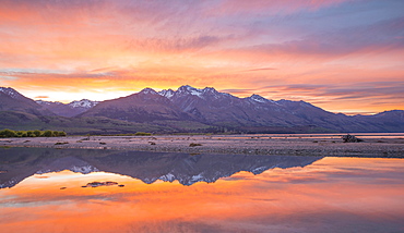 Mountains with lake Wakatipu at sunrise, Glenorchy near Queenstown, Otago, Southland, New Zealand, Oceania