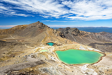 Emerald Lakes, crater lakes, volcanic landscape, Tongariro Alpine Crossing, Tongariro National Park, North Island, New Zealand, Oceania