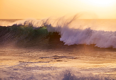 Ocean waves, evening light, Atlantic, Valle Gran Rey, La Gomera, Canary Islands, Spain, Europe