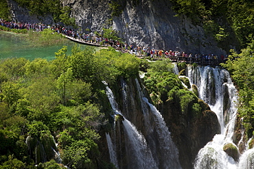 Large Waterfall or Veliki Slap, Plitvice Lakes National Park, UNESCO World Heritage Site, Croatia, Europe