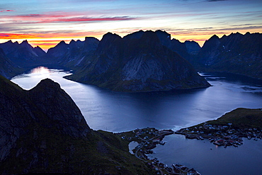 View from Reinebringen, Reinebriggen, 442m, midnight sun, Hamnoy, Reine and Reinefjord with mountains, Moskenes, Moskenesøy, Lofoten, Norway, Europe