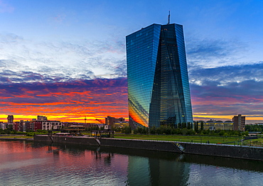 European Central Bank, ECB, after sunset, Frankfurt am Main, Hesse, Germany, Europe