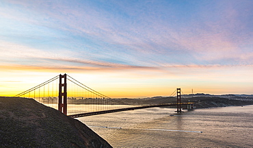 Golden Gate Bridge at sunrise, San Francisco, California, USA, North America