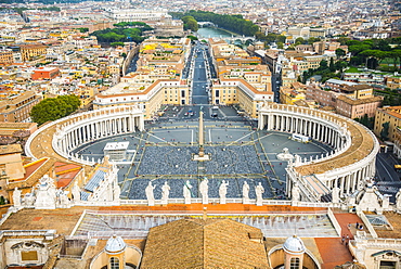 View from the dome of St. Peter's Basilica, San Pietro, across Piazza San Pietro, St. Peter's Square to Via della Conciliazione, Vatican, Rome, Lazio, Italy, Europe