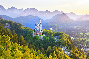 Schloss Neuschwanstein Castle, Schwangau, Ostallgau, Allgau, Swabia, Bavaria, Germany, Europe