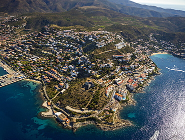 Aerial view, Castell de la Trinitat, fortress from the Middle Ages, Roses, Golf de Roses, Catalonia, Spain, Europe