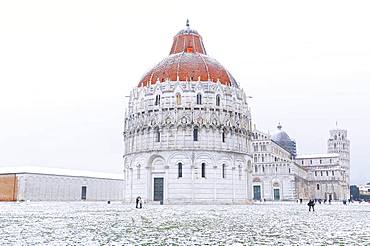 Baptistery, Cathedral and Leaning Tower with snow, Pisa, Tuscany, Italy, Europe